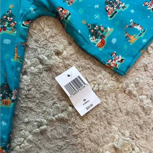 Disney Christmas Short Sleeve Button Up Shirt - Picture 4 of 5